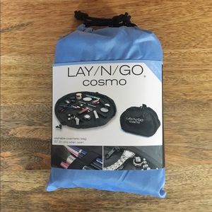 NWT Lay/N/Go Cosmo Cosmetic Bag